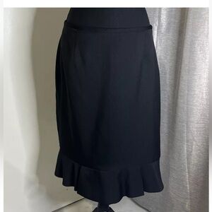 Women's Skirt  Black With Ruffle Hem Size 10